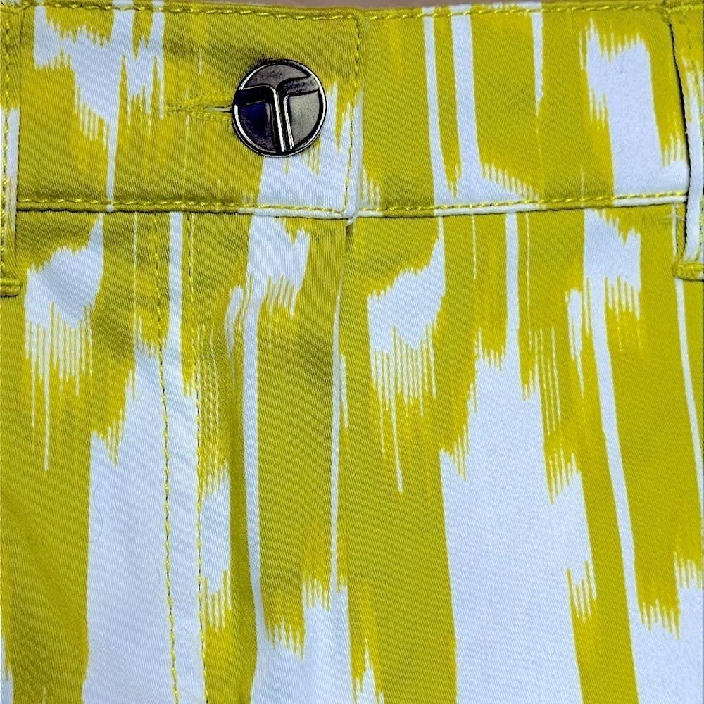 Trina Turk Resort Shorts Yellow White Ikat Abstract Size 4 Coastal Resort - Picture 4 of 10